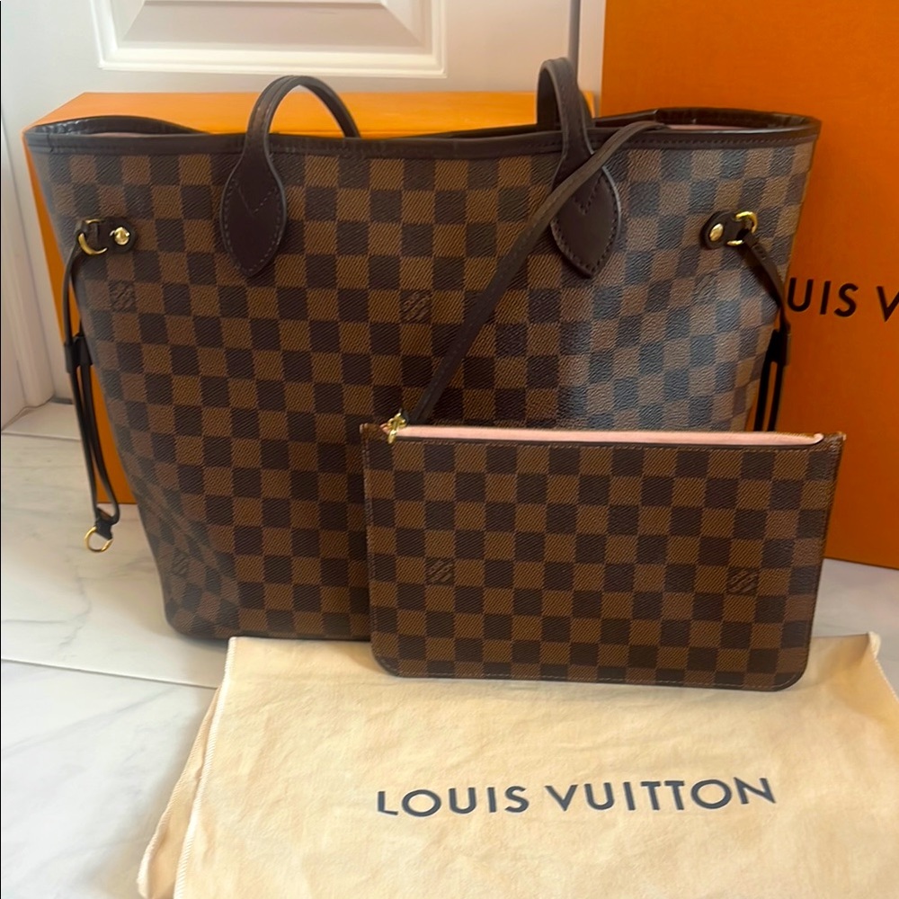 Louis Vuitton Brown damier Neverfull